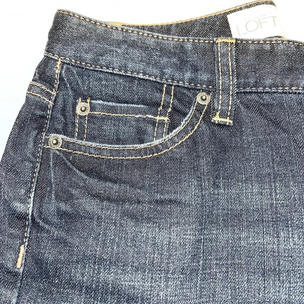 Loft Women's Jeans Curvy Boot Dark Blue Size 2 P - Picture 3 of 8